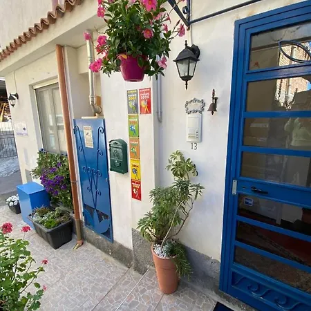 Taormina's Sun Bed & Breakfast 3*