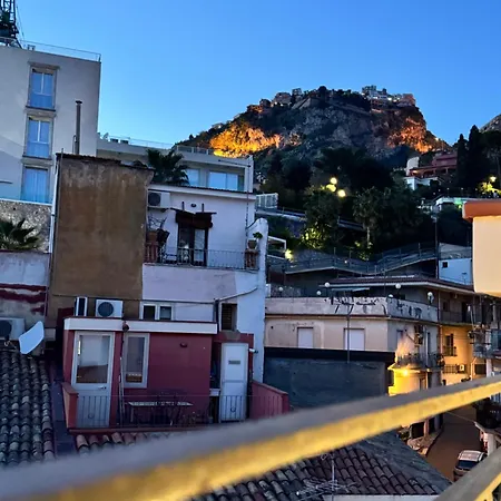 Bed & Breakfast Taormina's Sun 3*
